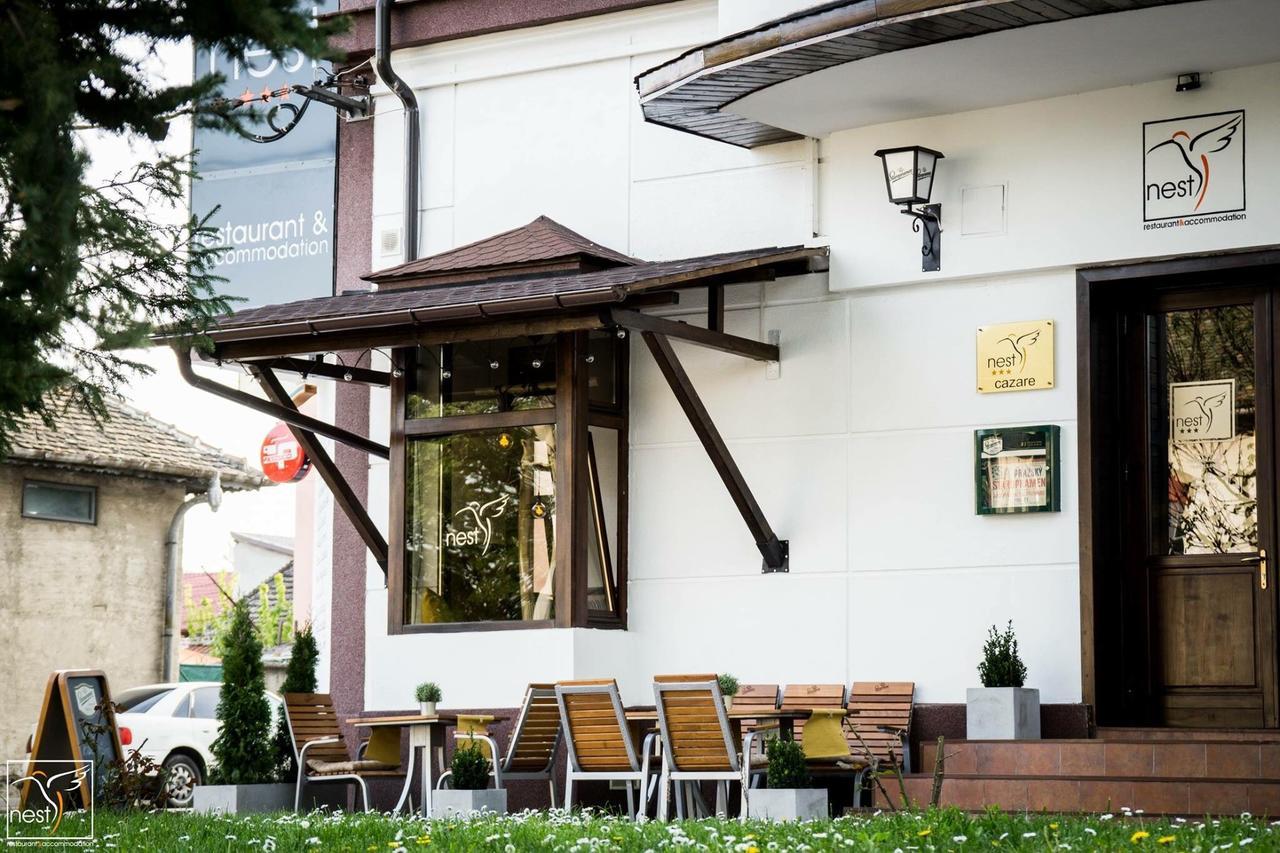 Nest Ξενοδοχείο Ντρομπέτα-Τούρνου Σεβερίν Εξωτερικό φωτογραφία